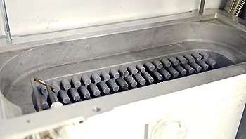 id logic combi² c30 main heat exchanger inside 350.jpg